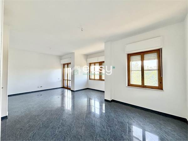 Apartamento en venta la Carbonia