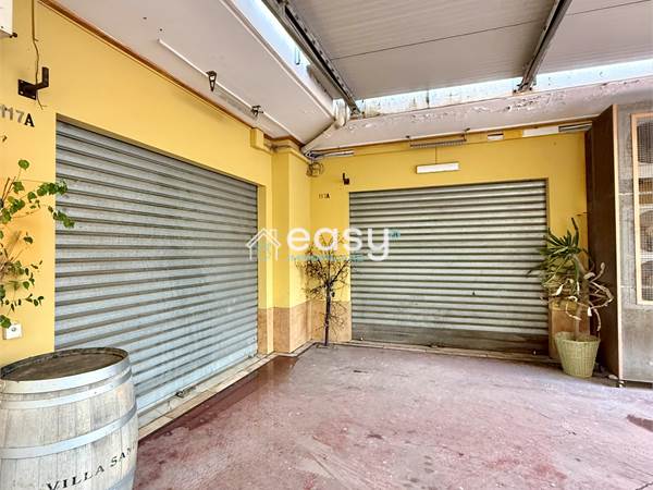 Magasin  dans vente à Carbonia